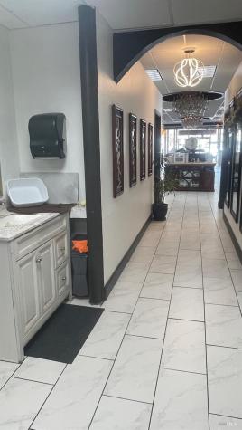 449 Center Street Healdsburg CA 95448