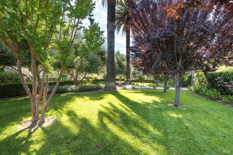 5566 Highway 128 Geyserville CA 95441