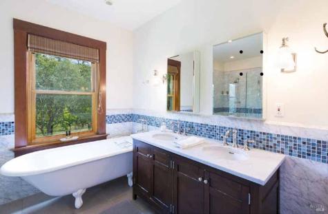 5566 Highway 128 Geyserville CA 95441
