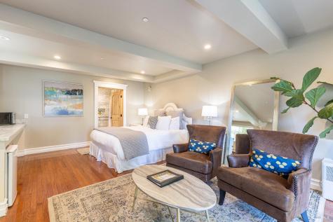 25 W Grant Street Healdsburg CA 95448
