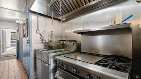 113 N Cloverdale Boulevard Cloverdale CA 95425