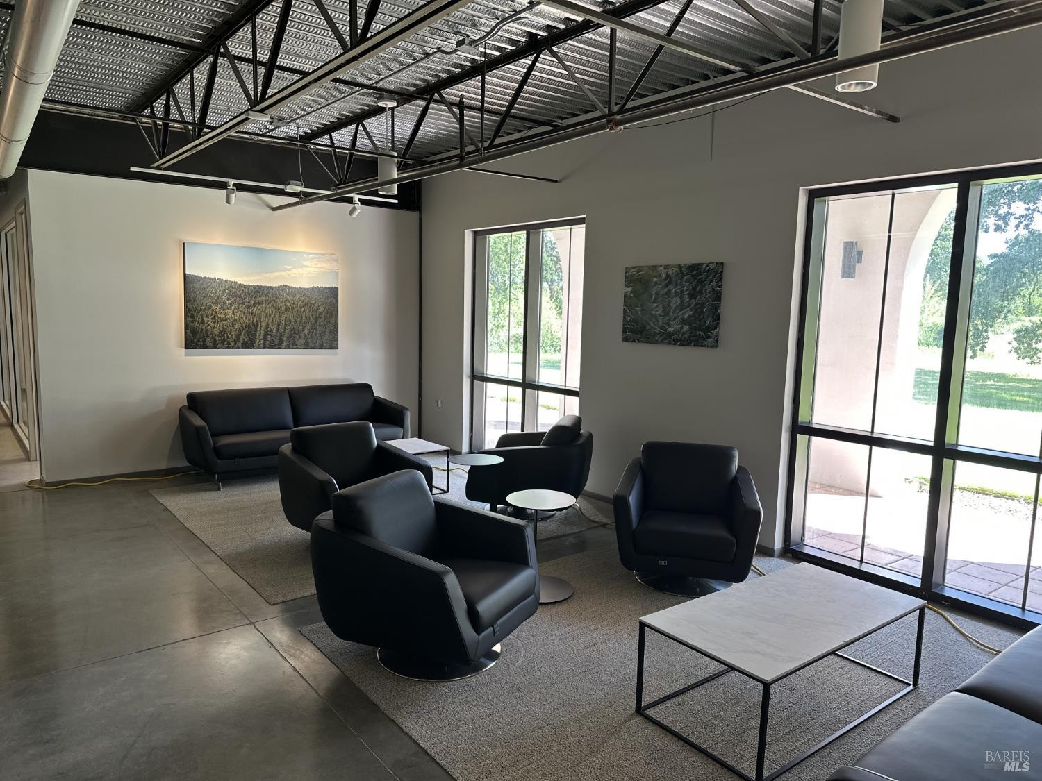 1825 Airport Road Ukiah CA 95482