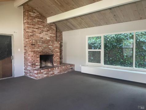 551-583 Summerfield Road Santa Rosa CA 95405