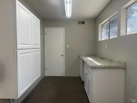 551-583 Summerfield Road Santa Rosa CA 95405