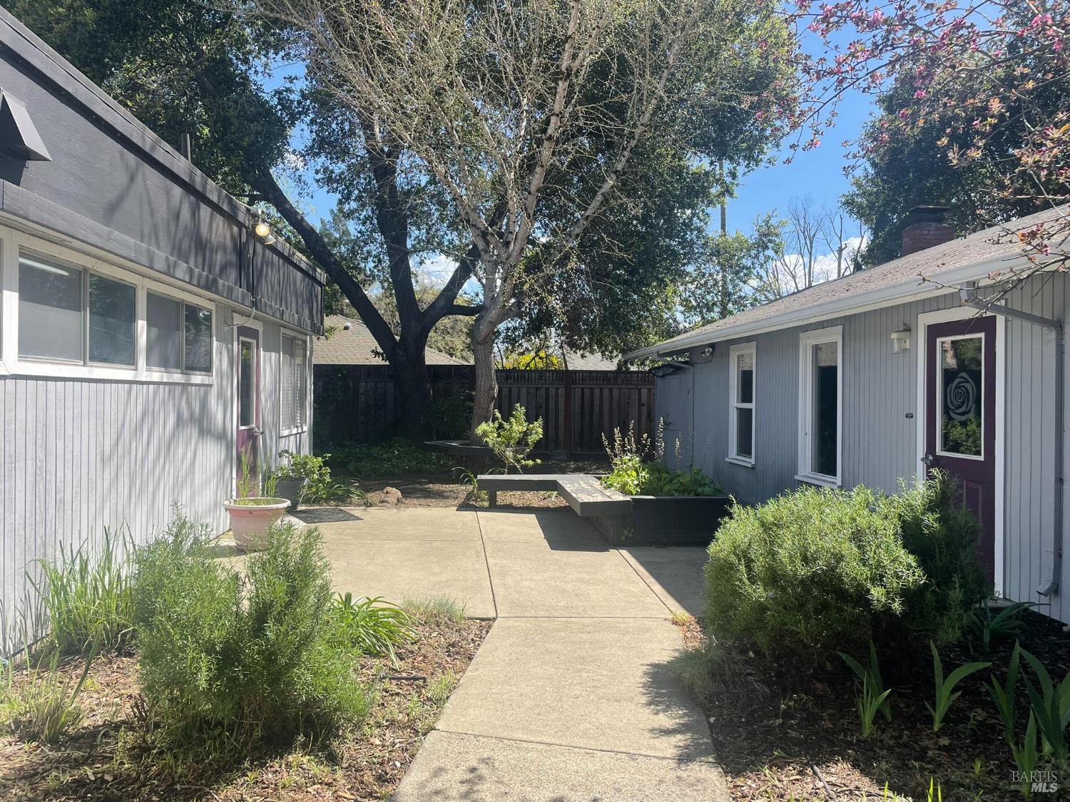 551-583 Summerfield Road Santa Rosa CA 95405