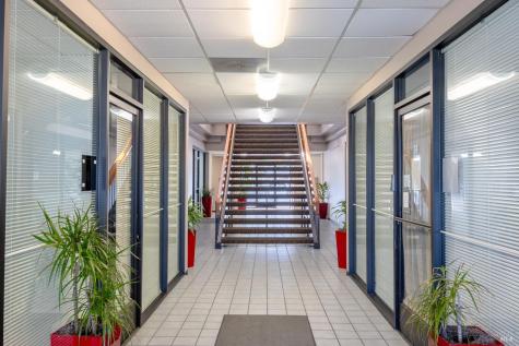 85 Brookwood Avenue Santa Rosa CA 95404