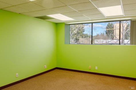 85 Brookwood Avenue Santa Rosa CA 95404