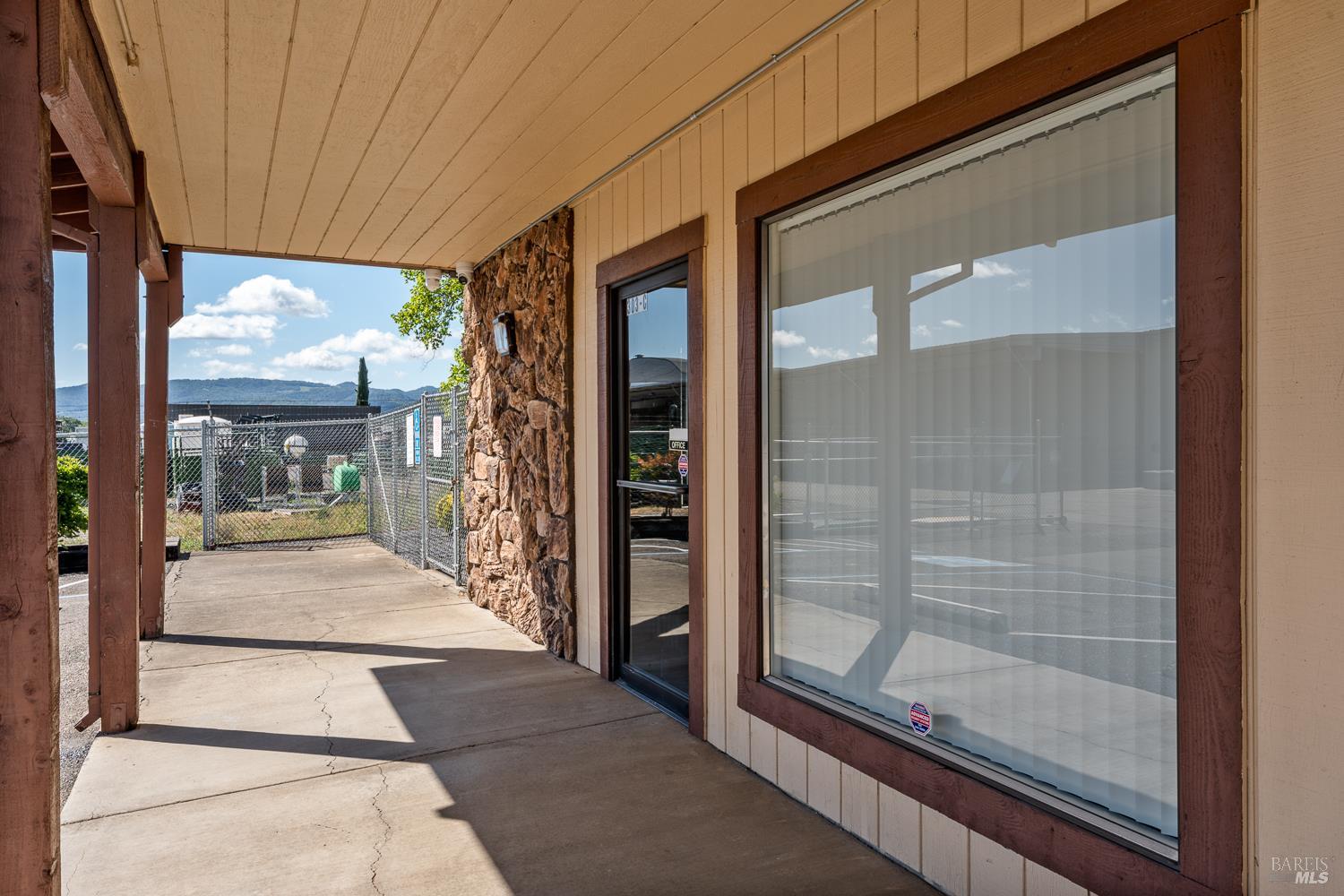 303 Talmage Road Ukiah CA 95482