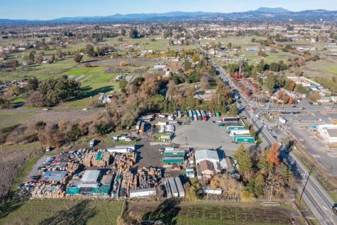 3809 Stony Point Road Santa Rosa CA 95407