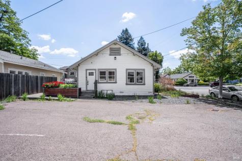 1203 College Avenue Santa Rosa CA 95404