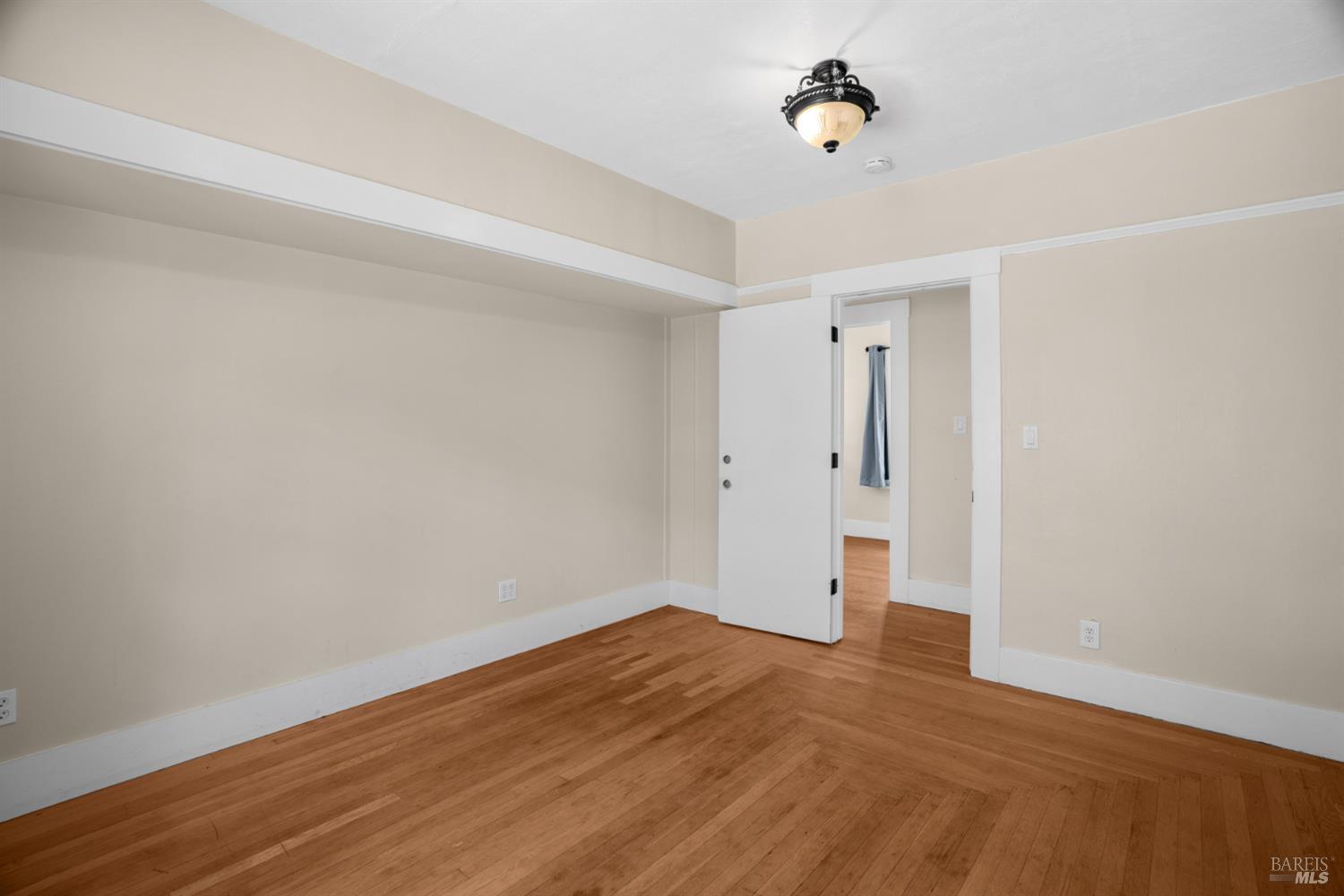1203 College Avenue Santa Rosa CA 95404