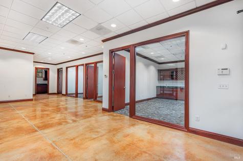 810 Denbeste Court Windsor CA 95492