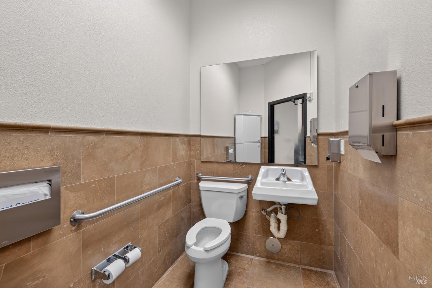 810 Den Beste Court Windsor CA 95492