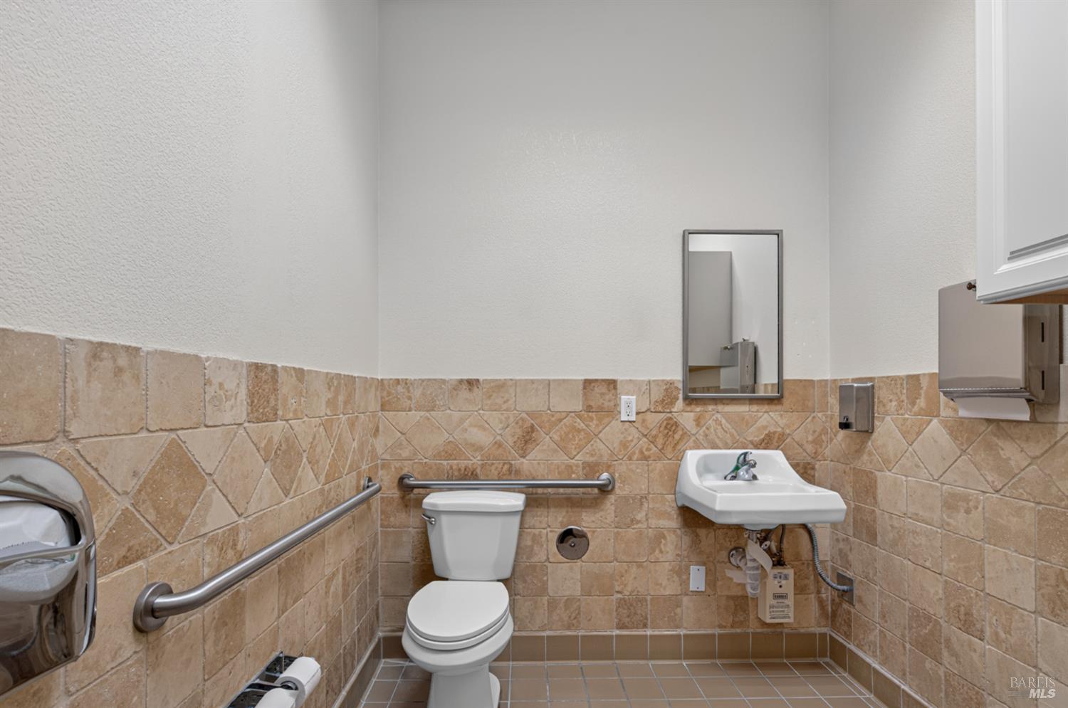 810 Den Beste Court Windsor CA 95492