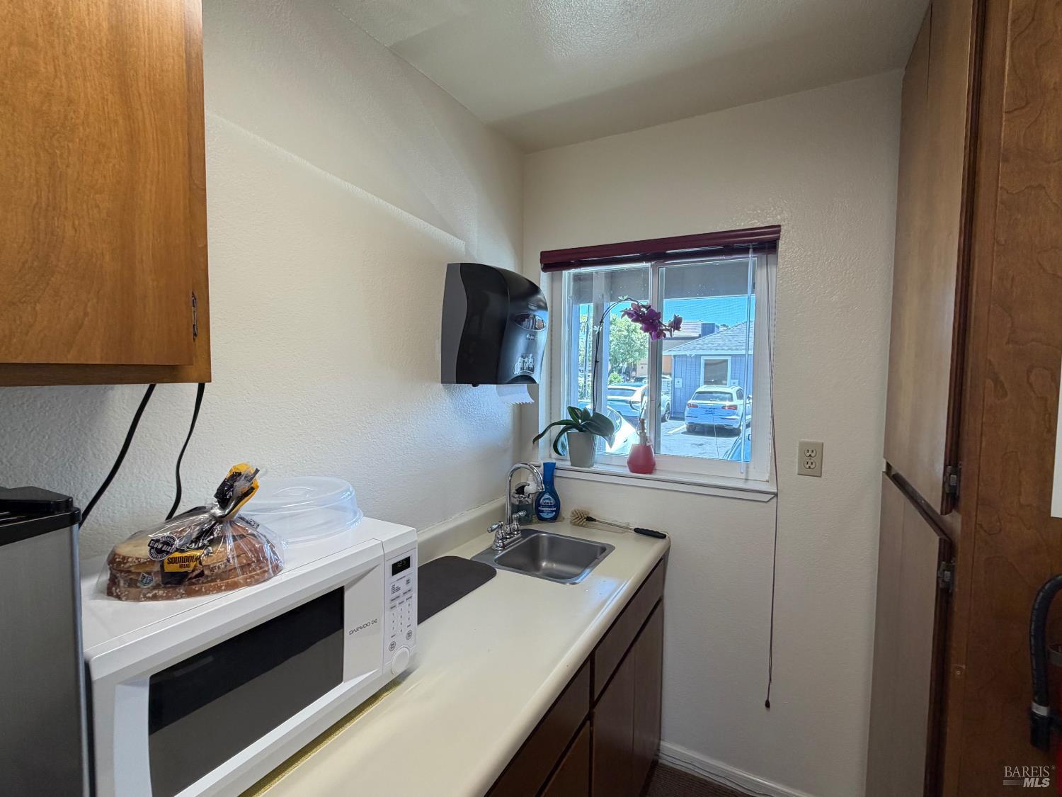 2015 Redwood Road Napa CA 94558