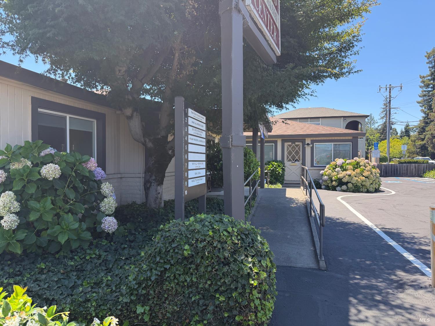2015 Redwood Road Napa CA 94558