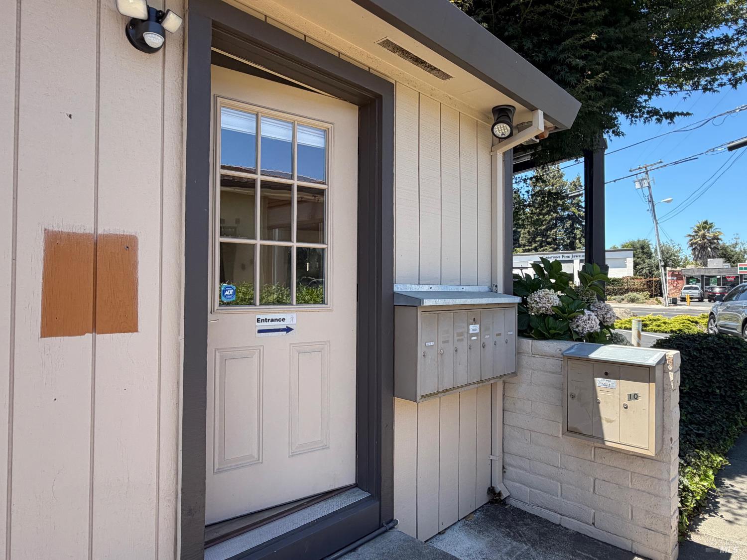 2015 Redwood Road Napa CA 94558