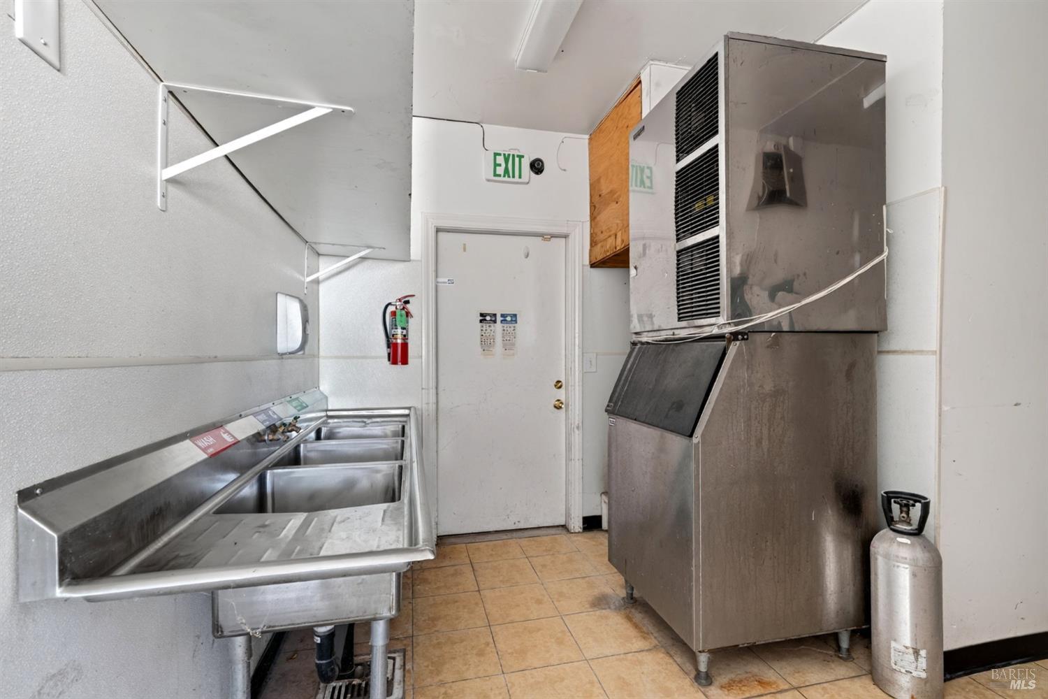 6130 N State Street Calpella CA 95482