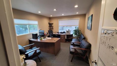4135 Santa Rosa Avenue Santa Rosa CA 95407