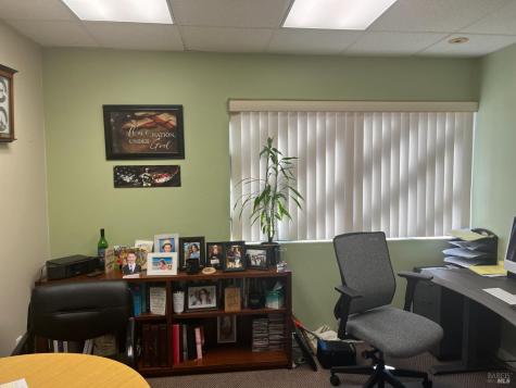 7646 Bell Road Windsor CA 95492