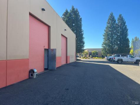 7646 Bell Road Windsor CA 95492