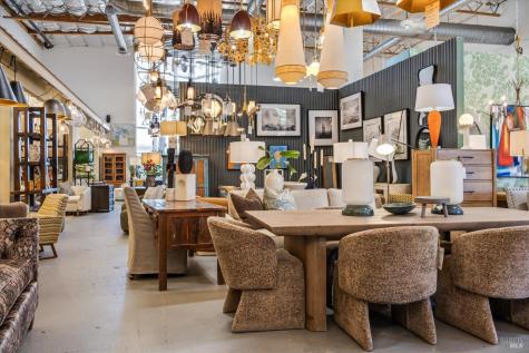 1125 W Steele Lane Santa Rosa CA 95403