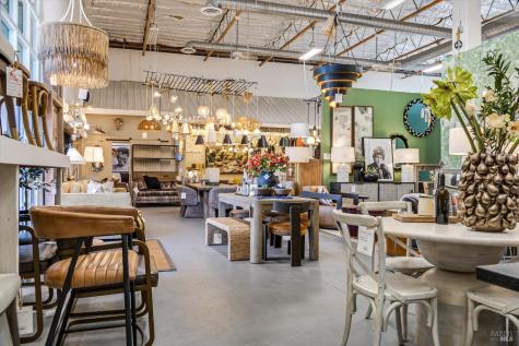 1125 W Steele Lane Santa Rosa CA 95403