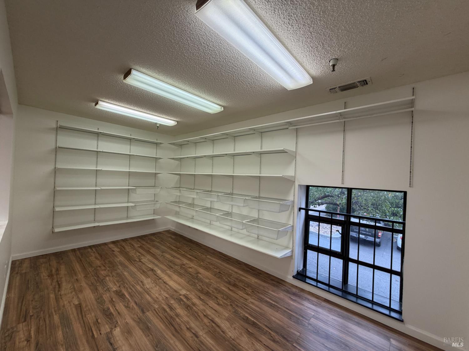 189 E H Street Benicia CA 94510