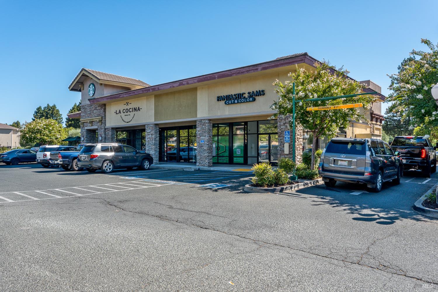 1212-1214 Airport Park Boulevard Ukiah CA 95482