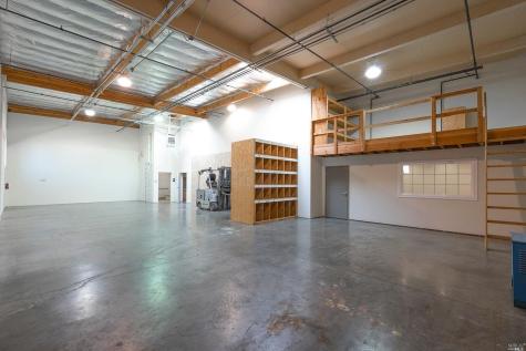 7975 Cameron Drive Windsor CA 95492