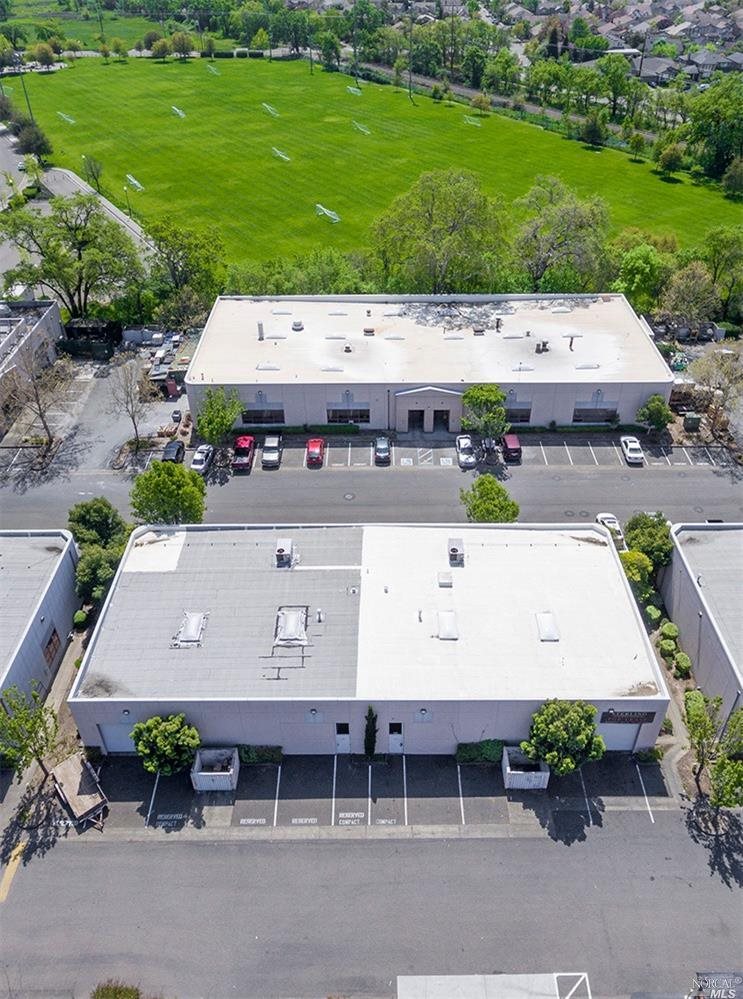 7975 Cameron Drive Windsor CA 95492