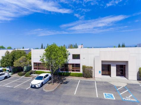 7975 Cameron Drive Windsor CA 95492