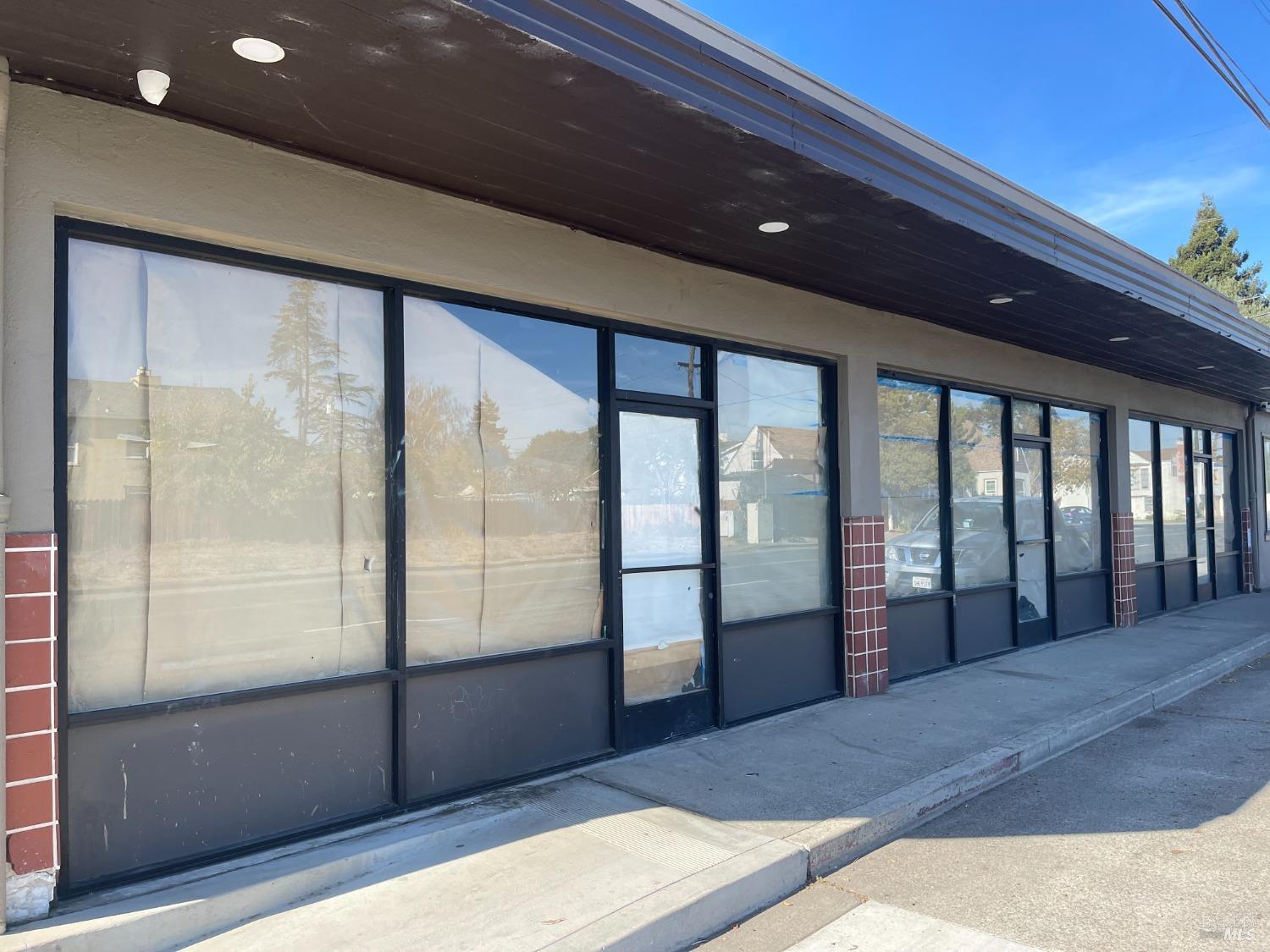 705-713 Amador Street Vallejo CA 94590