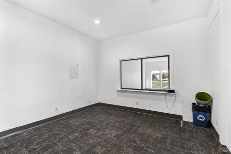 1089 Santa Rosa Avenue Santa Rosa CA 95404