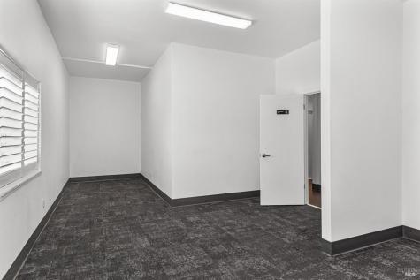 1089 Santa Rosa Avenue Santa Rosa CA 95404