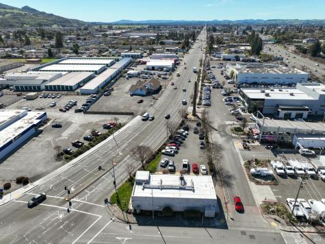 1089 Santa Rosa Avenue Santa Rosa CA 95404