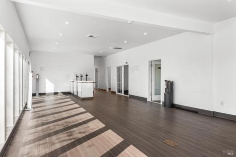 1089 Santa Rosa Avenue Santa Rosa CA 95404