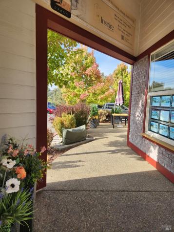 567 David Clayton Lane Windsor CA 95492