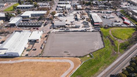 1143 Briggs Avenue Santa Rosa CA 95401