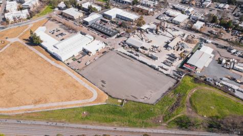 1143 Briggs Avenue Santa Rosa CA 95401