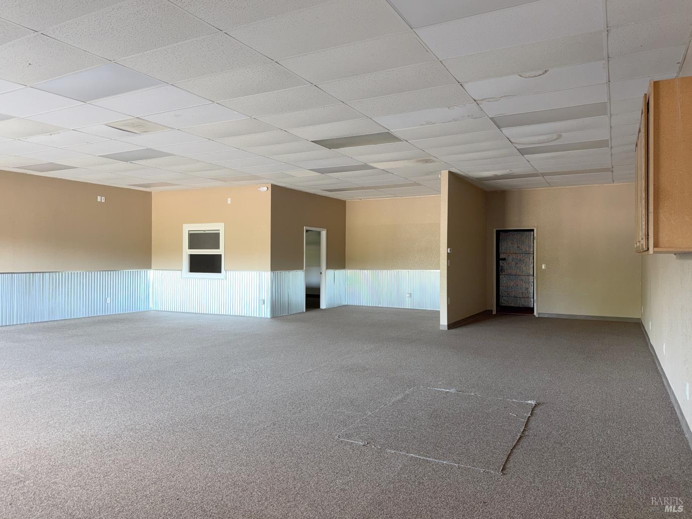 6951 East Road Redwood Valley CA 95470