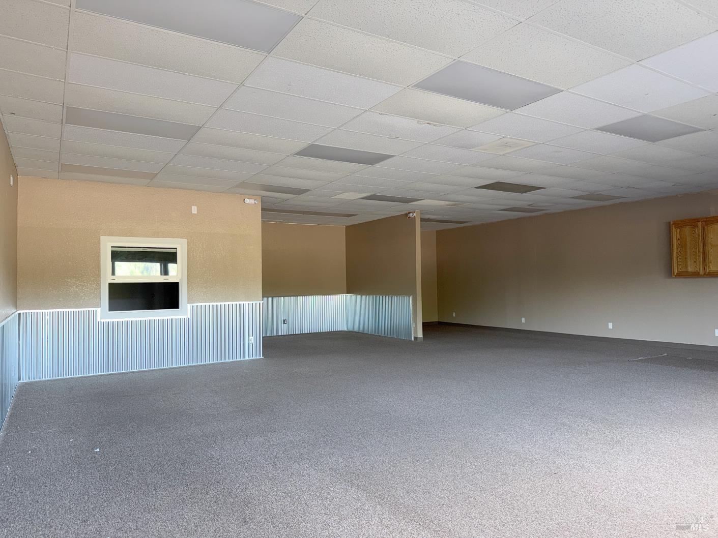6951 East Road Redwood Valley CA 95470