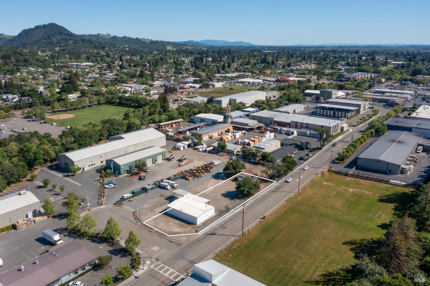 1500 Grove Street Healdsburg CA 95448