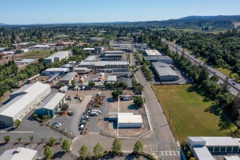 1500 Grove Street Healdsburg CA 95448