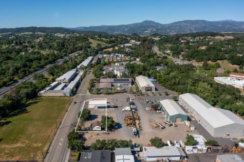 1500 Grove Street Healdsburg CA 95448