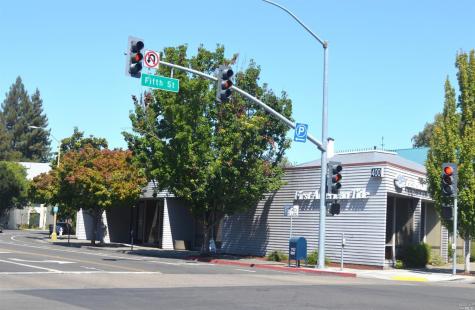 404-406 E Street Santa Rosa CA 95404