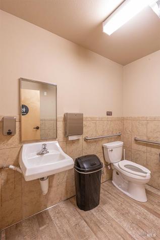 4865 Old Redwood Highway Santa Rosa CA 95403