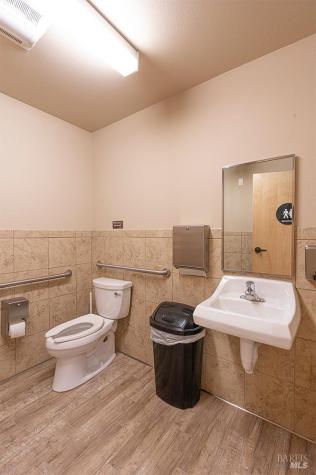 4865 Old Redwood Highway Santa Rosa CA 95403