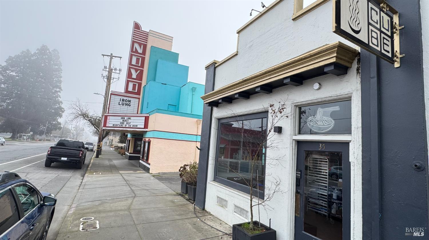 35 E Commercial Street Willits CA 95490