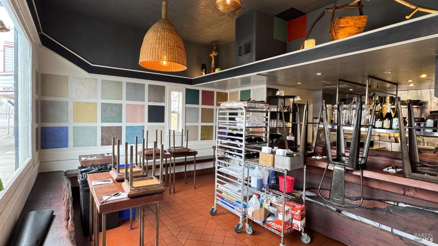 35 E Commercial Street Willits CA 95490
